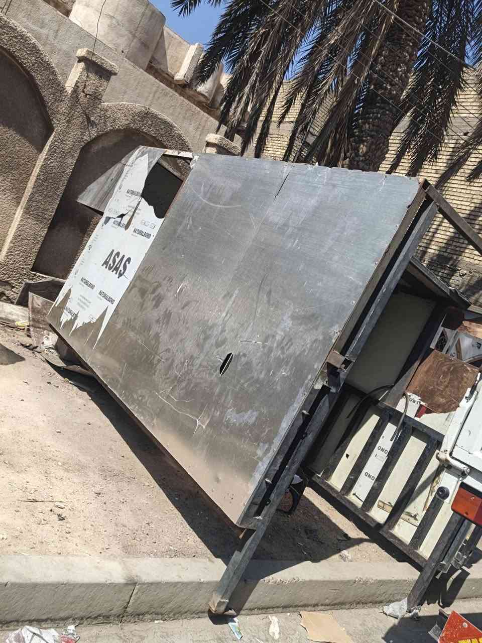 محجر مال كيا 7 جنكال
السعر 250     العنوان  بغداد  البلديات 
الهاتف ***********
