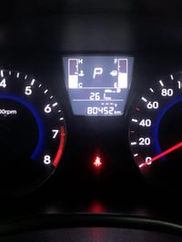 اكسنت ٢٠١٥ • ٨٠ الف • كاميرا شاشة