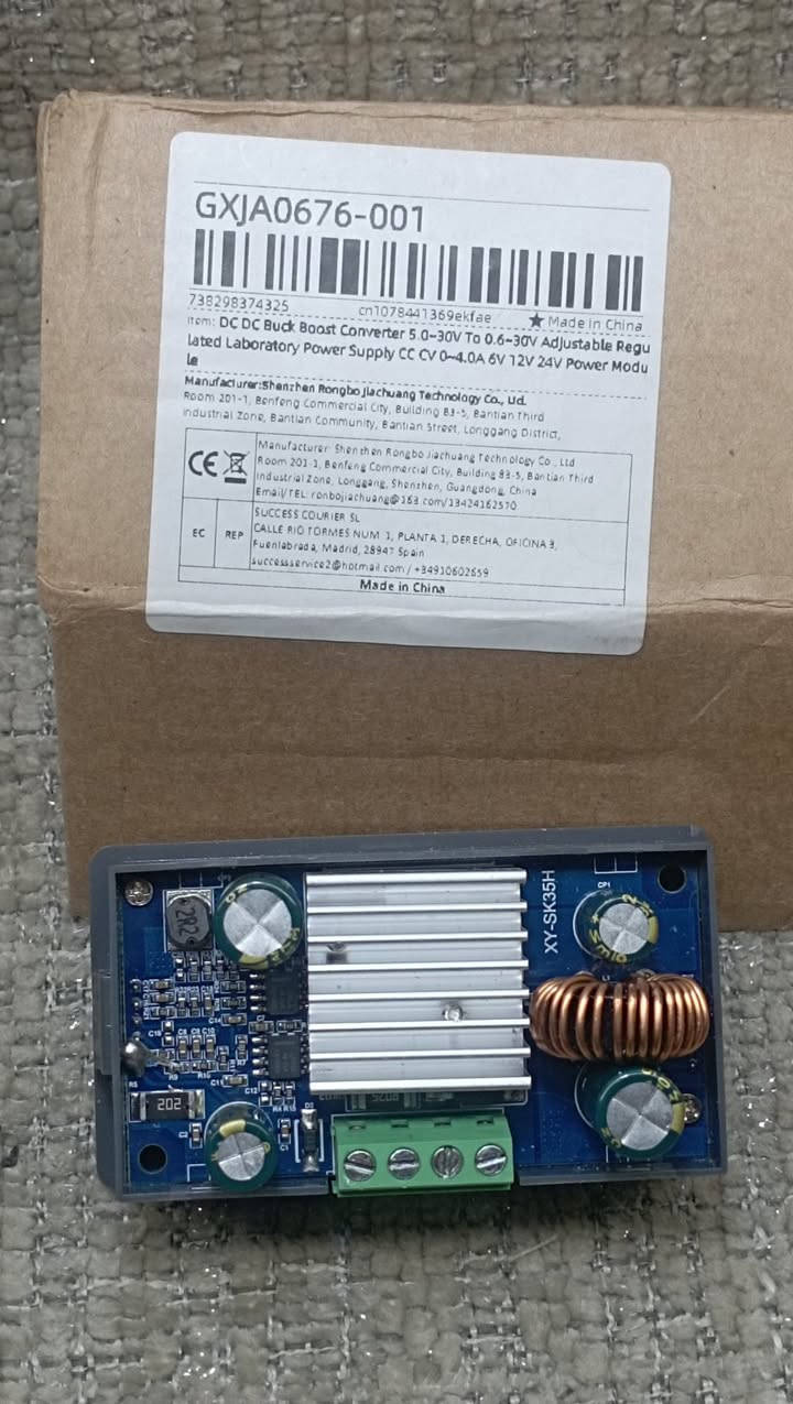 جهاز بهذا الشكل
الي يفيده يراسلني


**إذا كنت صاحب هذا الإعلان وتريد حذفه لأي سبب، رجاءا أرسل رسالة إلى الدعم الفني**