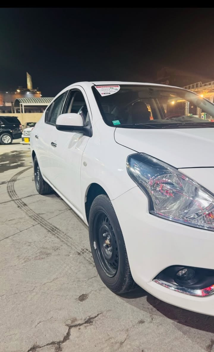 سلام عليكم

سني هندي مديل 2024 هندي
سياره جديده
مكينه وكير وحداديه وتبريد كفاله 
مواصفات السني المعروفه
حساس خلفي + شاشه جبيره 
ماشيه 23 الف
سعر 123
العنوان البصره  
بيه ربع دعاميه وشخط بالباب
للاستفسار ***********
