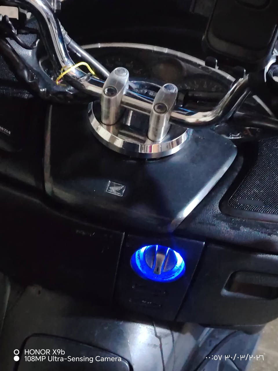 يالله السلام عليكم فورزه 0/9 كرستال 2014
مثل ماموضح كدامكم بالصور تصوير ليلي شلون ماكان دراجه حلوه ونضيفه بك لايت كرستال شوي بي فطور 
كهربائيات كله شغال اشاير دبل اشاره 
ستاند حساس  
تايرات جدد 
كلجات جدد
قايش جديد 
دراجها عليها ادامه قبل اسبوع  رونها 2  عليته ومالي خلك ارجع انصي تنصي الجويتر ترجع 1 ونص طبيعي 
حماوه نص ثابته  دراجه بدون اوارق اكفلك سرقه وعشاير نقصها بس بجم الله شاهد اطلع بيها اماكن بعيده دراجه ماتفشل نشطه سعرها 475 وبيها مجال بسيط*********** 
متواجد خاص بغداد مدينه صدر
