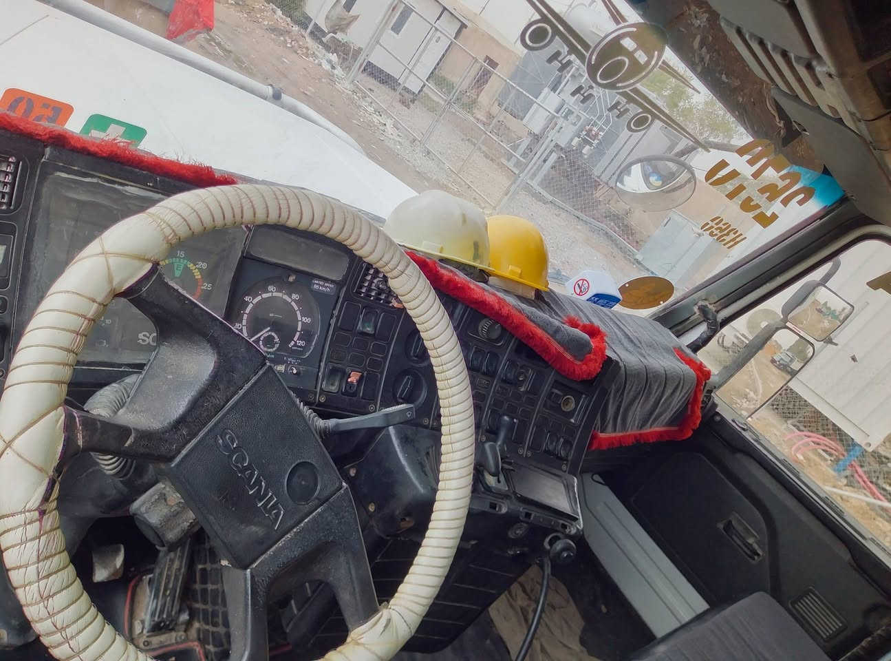 اسلام عليكم سكانيه للبيع سياره جاهزة للعمل كل نقص مابيهة تحويل ثاني يوم مكان بغداد  رقم الهاتف ***********
