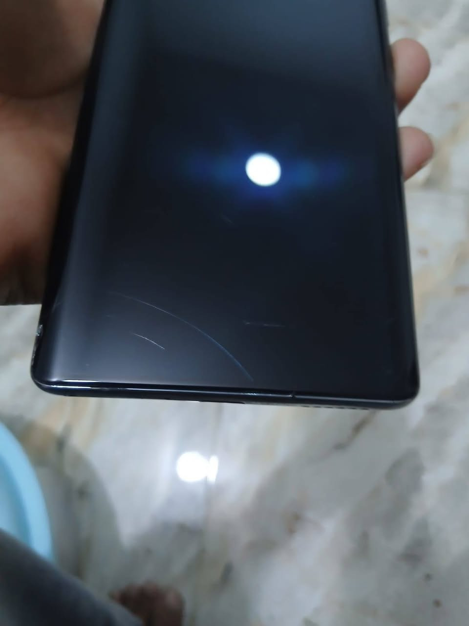 تكنو كامون 40 برو فايف جي جهاز مكفول كفاله عامه مكفول من تصليح الذاكره 256 جهاز نضيف بي طكه بل حساس كلش خفيفه وما تبين جهاز وياه كفر بس الجهاز دبل شريحه يعني ثنين السعر 230 وبي مجال حك جيه ***********
