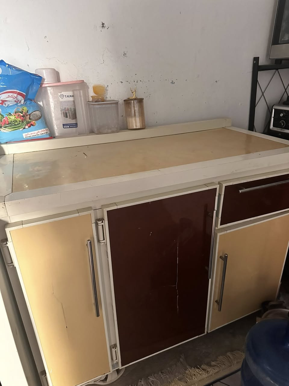 بيع غراض مستعجل اسرع منها ماكو كاونتر ب75 وبي مجال للشراي ومجمدة طوالية ب150 عنوان نجف حي ميسان


**إذا كنت صاحب هذا الإعلان وتريد حذفه لأي سبب، رجاءا أرسل رسالة إلى الدعم الفني**