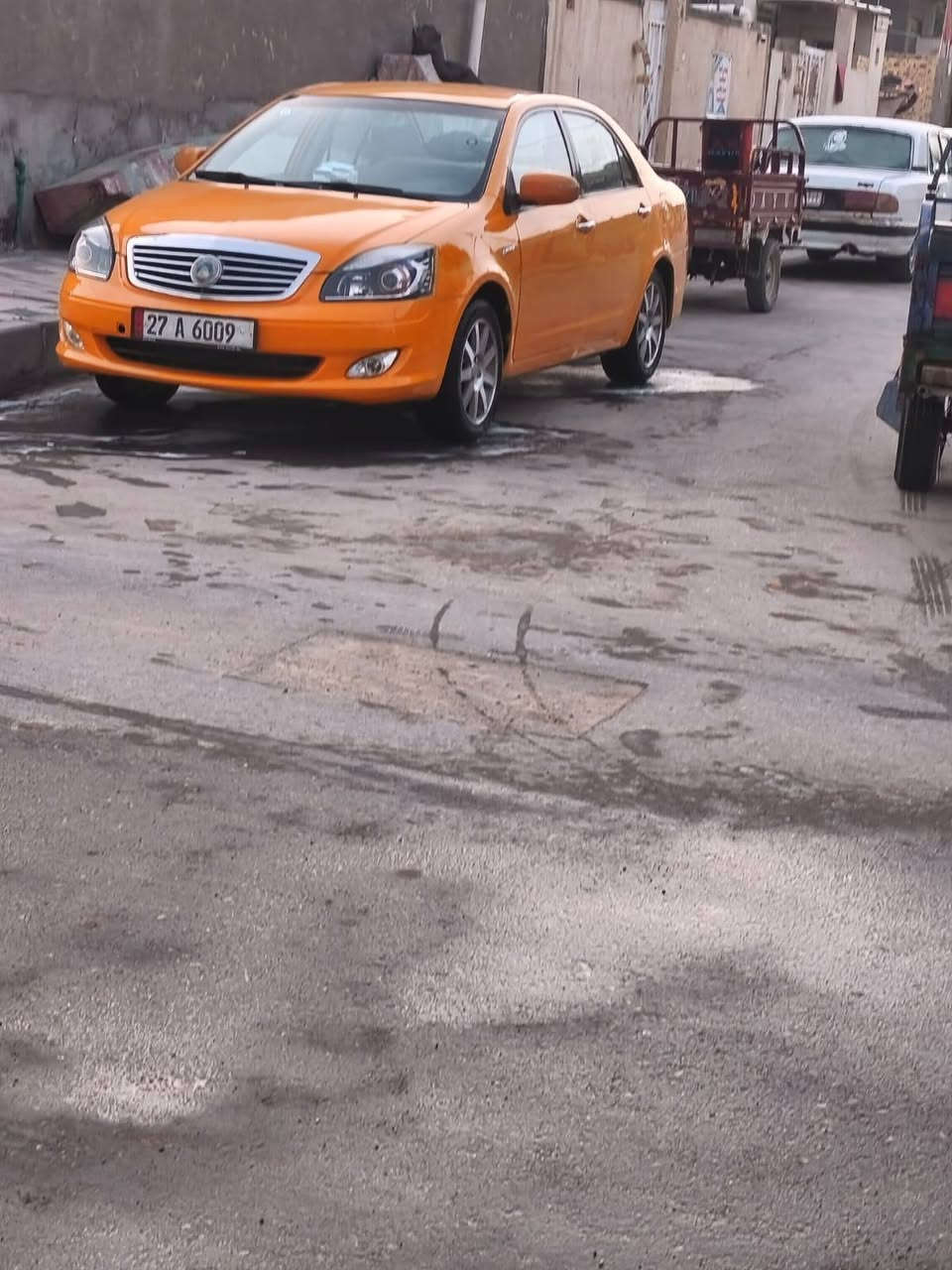 سلام عليكم جلي موبل للبيع مديل 13سياره حلوه مكينه كير تبريد سعر 48اوبيه مجال ***********
