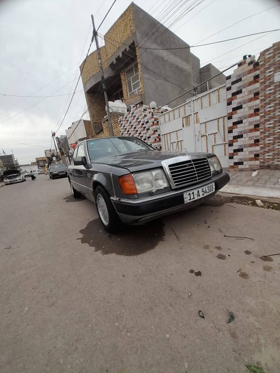 مارسدس دب لبيع موديل ٩١ مكينه بطه حداديد جديد تخم تاير السياره جديده رقم بغداد العنوان واسط قضاء الحي رقم رعيه ***********
