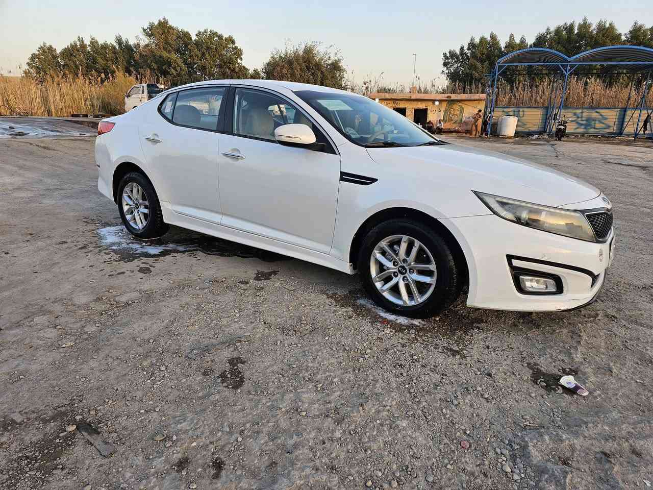 السلام عليكم اوبتيمه خليجي ٢٠١٤ بيهه جاملق امامي صبق والبقيه كفاله عامه مكينه ٢٤٠٠ تخم تاير حداديه جديده ماشيه ١٤٠ بسمي تحويل السعر ١٣٥ استفسار *********** مكاني ب الشطره
