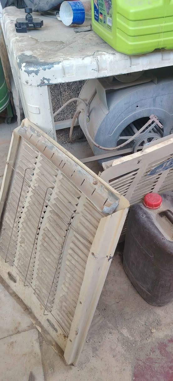 مبرده برفاب ايراني الحجم الكبير اشتغلت شهر   بس سعره 60 الف عوزه بس قايش تفحص قبل كلشي *********** غير متوفر على الفيس بوك كربلاء, العراق
