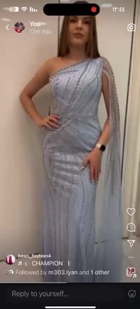 فستان • مستعمل • توصيل لجميع المحافظات