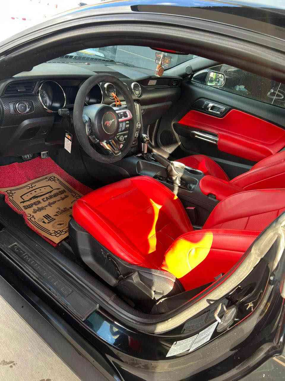 فورد موستنگ ٢٠١٧ فول سیستم محرک ٦ سلندر
بوند جملوخ صبخ بدون شاصي 
*********** دهوك, العراق
