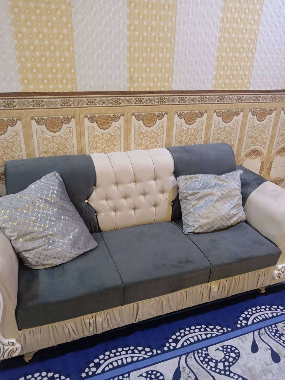 تخم للبيع سعره ٢٥٠ وبي مجال اخو الجديد مكان كوفه شارع سايلو


**إذا كنت صاحب هذا الإعلان وتريد حذفه لأي سبب، رجاءا أرسل رسالة إلى الدعم الفني**