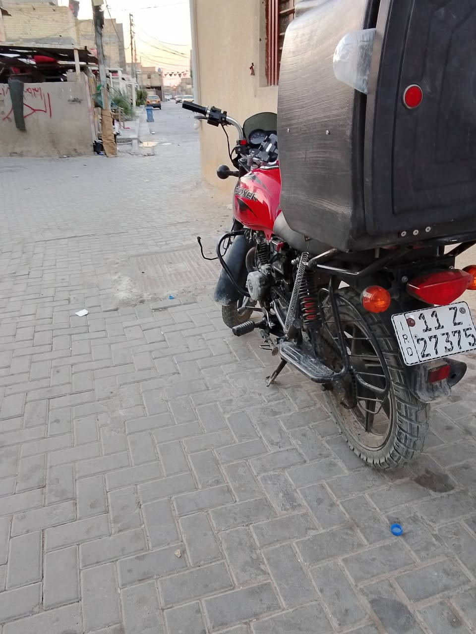 سلام عليكم دراجه بوكسر جبلي البيع موديل 22دراجه الدراجه عوزه شويه نواقص العنوان بغداد البلديات الرقم ***********
