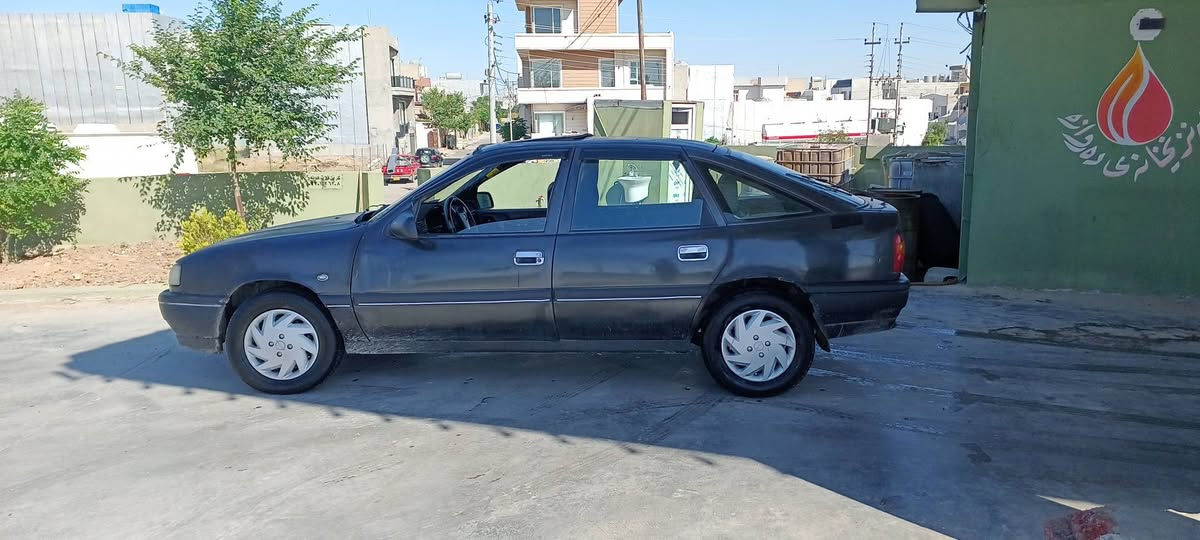 سڵاو هاوڕێیانی خۆشەویست  
بۆ فرۆشتن و گۆڕینەوە بەشتێك بەدڵم بێت
ئۆپڵ مۆدێل 1991 مەڪینە 18 ی گێڕ عادی 
گێڕ و مەڪینە بەشەرت فیتەر بێ دوکەڵ و بوخار
 پانکە ڪارەبایی سڵاید  کارەبایی گشت گیانی بەشەرت
سەیارەیە زۆر جوان،و جایز ماڵی دۆستە شوێن: چەمچەماڵ
ژ.م : *********** ڪۆڕەك ڤایبەر و واتساپی لەسەرە
ژ.م : *********** ئاسیاسێڵ  واتساپی لەسەرە
