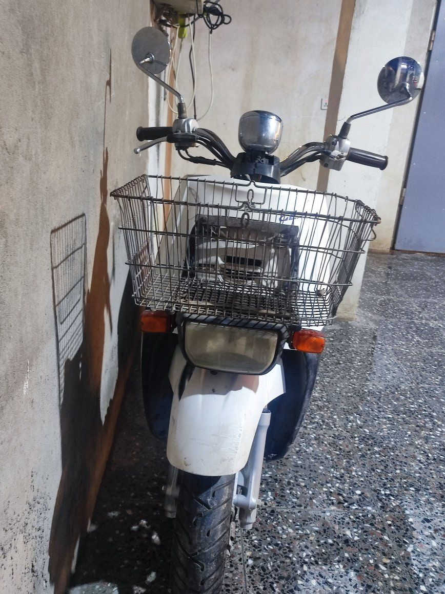 السلام عليكم 
دراجة بيكم نوزل كايمه ابيع كوم حديد هاي حالتها نظيفه رايدها 150 وبيها مجال راسل وتدلل


**إذا كنت صاحب هذا الإعلان وتريد حذفه لأي سبب، رجاءا أرسل رسالة إلى الدعم الفني**