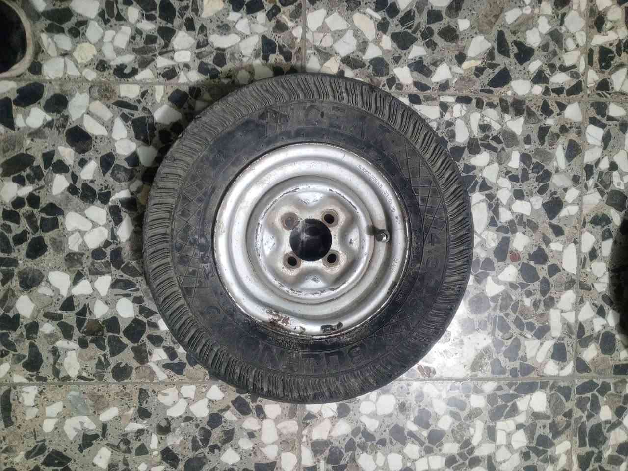 السلام عليكم تيارات جوب البيع السعر ٤٠ وبيهن مجال قليل ومريات ٥٠٠٠ فقل***********
