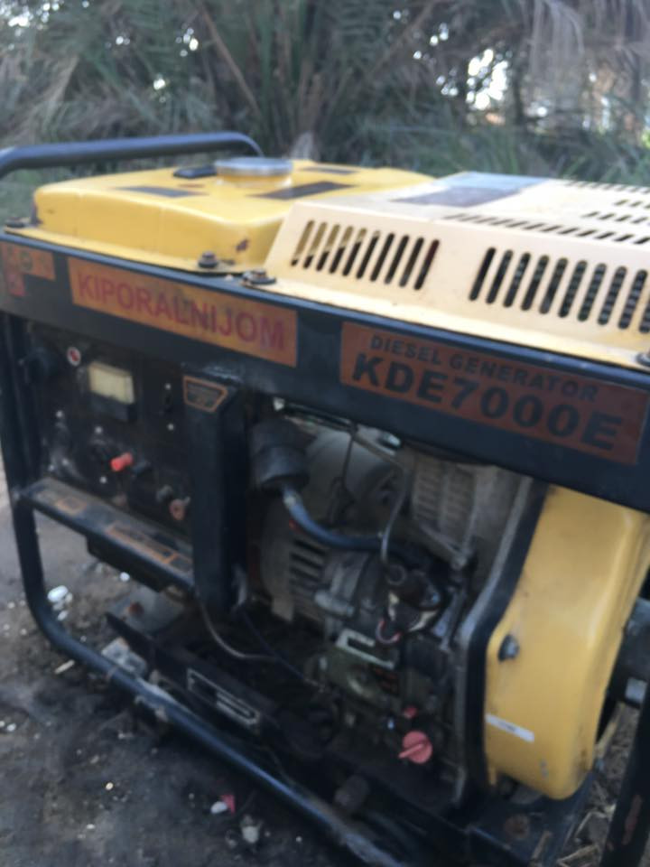 السلام عليكم مولده لبيع كامه نكره سلف مولده جديده ملف دبدوب شركة بيت الوادي مامتواجد على الفيس مكاني سماوه 
***********
