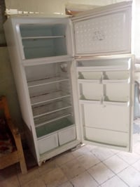 ثلاجه • كبيره • بلاديه