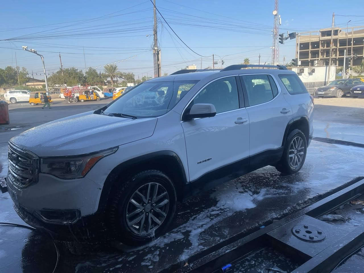 GMC ACADIA 2017
✅ محرك 6v 3600

✅ اربع بصمات للابواب مع بصمة تشغيل وتشغيل عن بعد

✅ كاميرا خلفية دوارة مع الستيرن 

✅ اشارات بالمرايا الجانبية مع حساسات
✅ تحكم كهربائي متكامل لمقاعد المقدمة   

✅ ستيرن كهربائي الحركة

✅ جنطة كهرباء شفط مع إمكانية فتح الجنطة بثلاث وضعيات  عن طريق باب السائق والبصمة 

✅تحكم كهربائي متكامل لمقاعد المقدمة 

✅ كشنات أمامية تدفئة تبريد

✅ شحن موبايل وايرلس

✅ منافذ USP & AUX

✅ منافذ طاقة 12V متعددة

✅ رادار امامي مانع تصادم واعطاء تنبيه مع حساسات خلفية

✅ مانع إنزلاق

✅ شاشة دشبول كبيرة 

✅  منافذ USB

✅ تحكم ستيرن جهتين متكامل الايعازات

✅ سايد بريك بصمة 

✅ تبريد السيارة 3 قطع مع تبريد خلفي منفصل  

✅ مقاعد وسطية متصل  سياحي لراحة اكبر +. 964 770 429 7820


**إذا كنت صاحب هذا الإعلان وتريد حذفه لأي سبب، رجاءا أرسل رسالة إلى الدعم الفني**