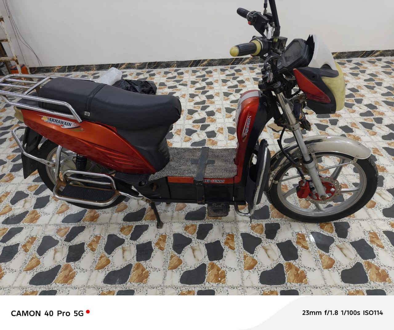 دراجه هارلي بدون بطاريات السعر350
***********
