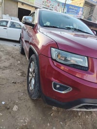 جيب كراند شيروكي 2014 خليجي 6سلندر مكينه 3600  ماشيه 170 حقيقي فول موا...