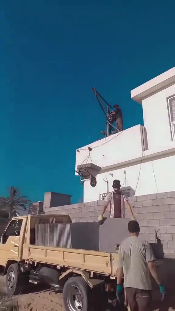رافعه ونج تصعيد كافه المواد البناء بلوك شتايكر حصو رمل ***********
