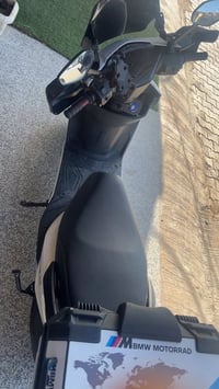 للبيع 🚲 دراجة شحن كهربائية “فضائي” للبيع  * 🔋 بطارية 6 وحدات، كلها جدي...