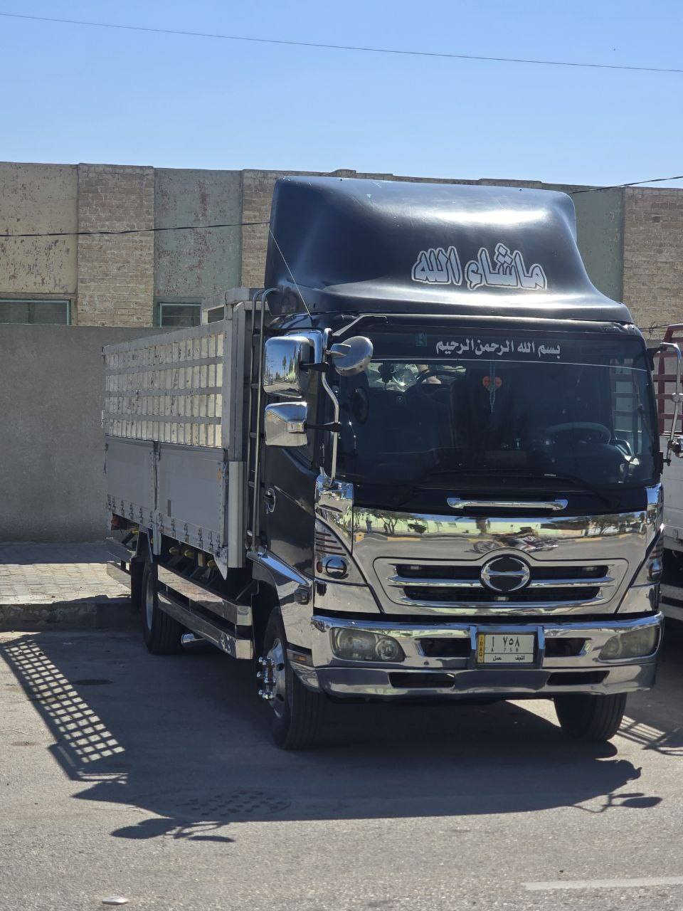 سلام عليكم هينو شيطان سته وربع منزل موديل 2003 اصل مداور ثاني يوم السياره جديده ومكفوله رقم نجف مكينه لا صرف ولا بخار السعر 280وبيهه مجال مكان السياره كربلاء المقدسه رقم الهاتف ***********
