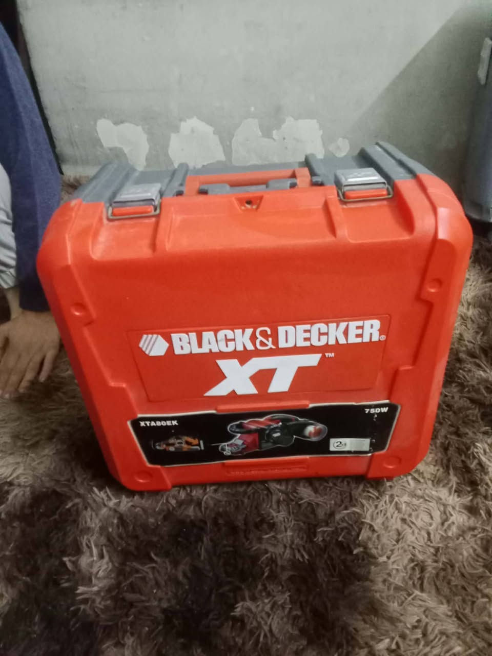 قطه باله جديده سنفاره غير مستخدم مجرد فتح فحص فقط ملحقات كاملة ماكو اي نقص كله جديد حقيبة جنطه كبيره وزنها تقريبا 10 كيلو شي راقي ماركه امريكي شركه بلاك اند أنكر باقي تفاصيل خاص


**إذا كنت صاحب هذا الإعلان وتريد حذفه لأي سبب، رجاءا أرسل رسالة إلى الدعم الفني**