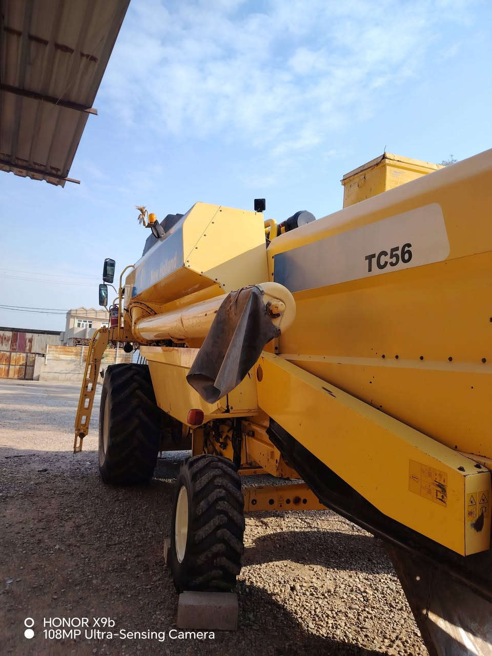 حاصده نيهولند للبيع 2005خمسه بلم دبل درام طبله 17فوت قلاب بم اونوزل محرك شرط ما مفتوح سعر 6دفاتر اونص بيها مجال شي قليل رقم كورك ***********
او راسل خاص  ول ماشاري لا يتصل رحمه والديكم
