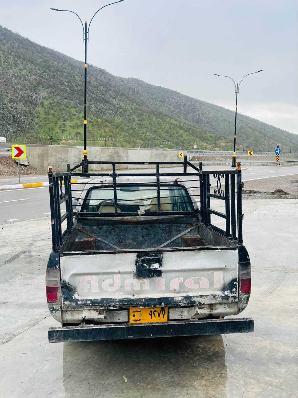 ئەدمیڕال 2006 مەکینە بەخ بێ سبوخ گێر مەکینە بەشەرت 
سیارەکە جایز و توندو تۆڵە 
*********** سوران, أربيل
