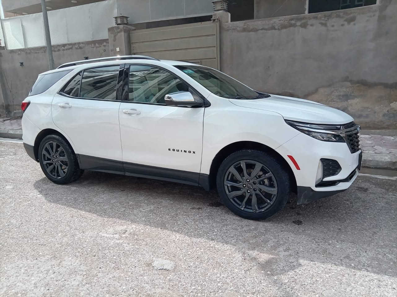 السلام عليكم ايكونكس موديل ٢٠٢٢ حادثها كما موضح بالصور والسونار رقم بغداد بجم كبس RS  ٥ كاميرات كشنات تدفئه كشن كهرباء فور ويل جنطه كهرباء تشغيل عن بعد رادار امامي جانبي حساس امامي خلفي ماشيه ١١٠ الف كيلو رقم بغداد تحويل بالاسم بنفس اليوم السياره بالكوت مركز المدينه السعر المطلوب ١٥٧$ ***********
