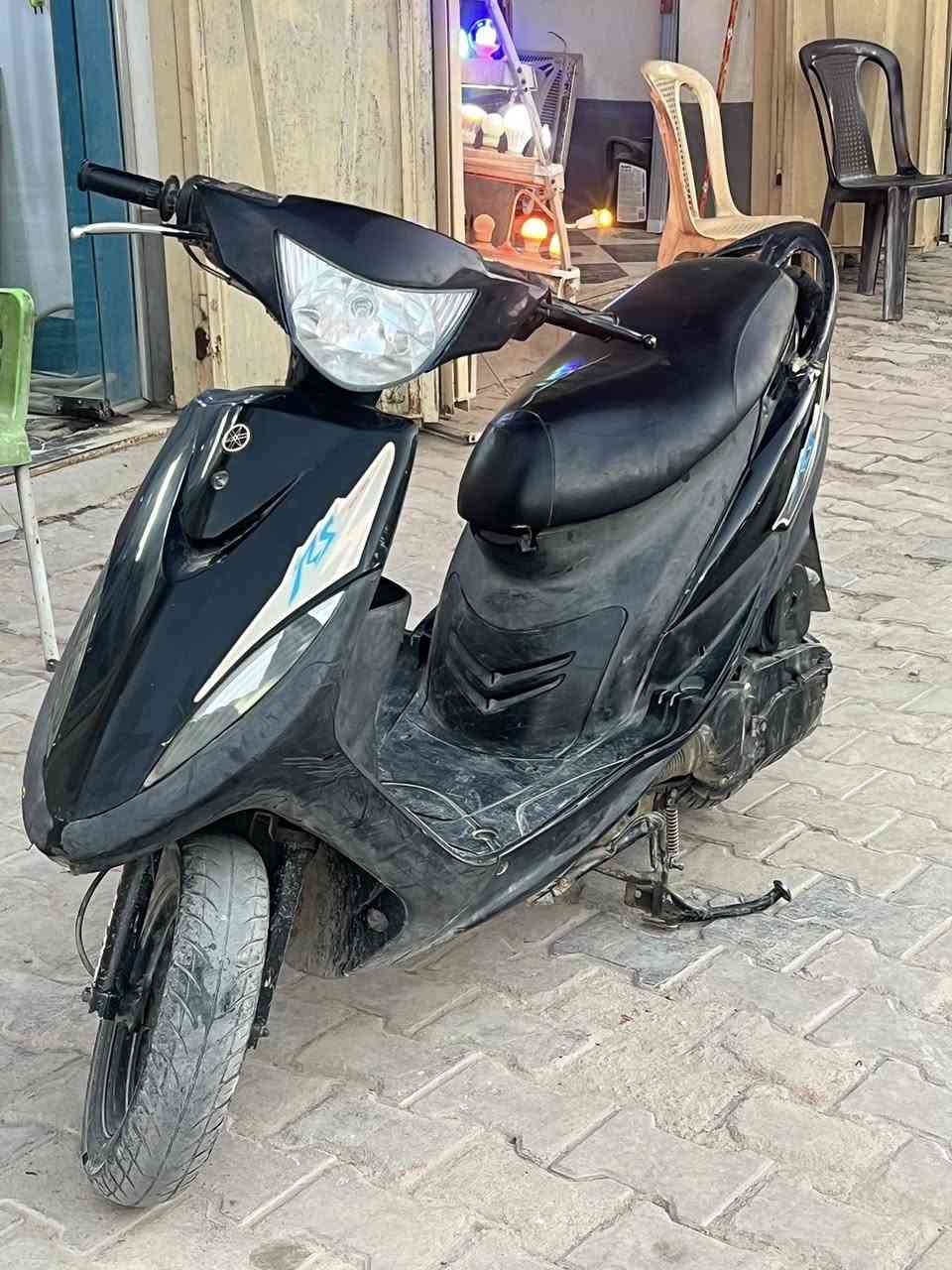 سلام عليكم ماكس عدلة موديل٢٠٠٧ للبيع او مراوس السعر ٧٥٠وبيه مجال حك الجية دراجة حلوه ونضيفة مكينة جديدة مال حاوية شعلة ومعدل كهربائيات كله شغالة بيه صوت خفيف بلكلجات مابيه كل نقص كامله من كلشي كفرات البلادية موجودة بيه صالصنهfmمكاني كربلاء حي العباس الفرع الاول هاتف***********
