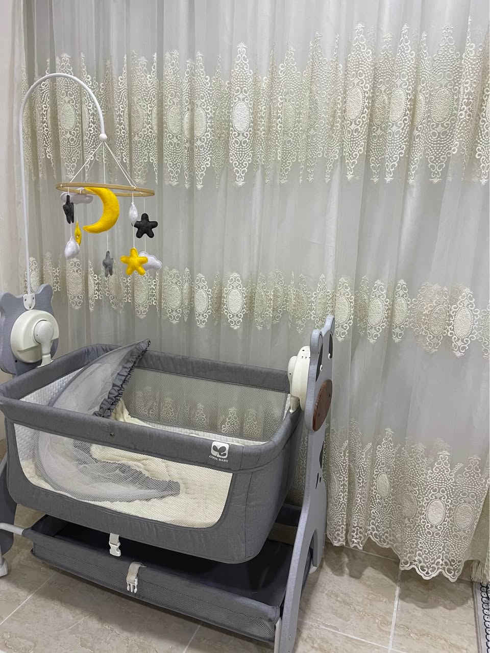 بۆ فرۆشتن

١٠٠ هەزار

مارکەی cool baby

مۆسیقایە 

ڕاژەندرێت بە کارەبا و بە پاتری

بلوتوسە 

تولی مێشی لەگەڵە 

تایەیە و ئاسانە بۆ گواستنەوو Singapore


**إذا كنت صاحب هذا الإعلان وتريد حذفه لأي سبب، رجاءا أرسل رسالة إلى الدعم الفني**