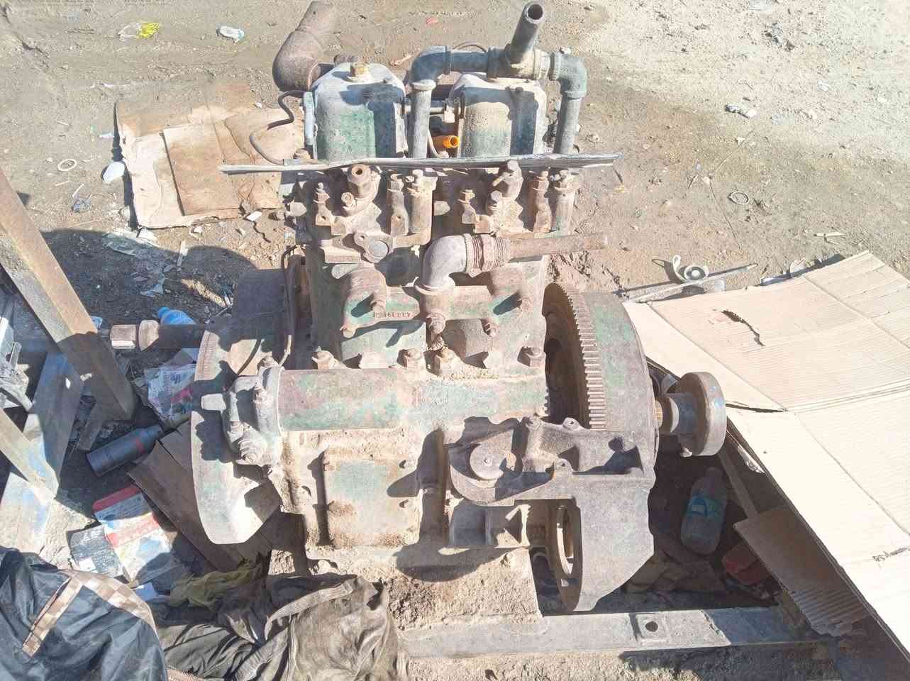 للبيع محرك بستمين 20حصان طافي ابيع كوم حديد السعر 250 بدون شاصي المكان كربلاء الحسينه ***********
