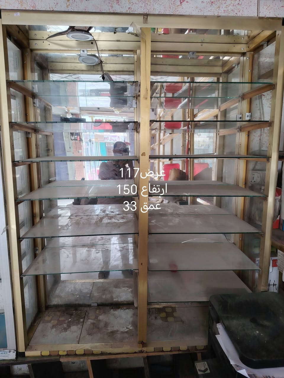 السلام عليكم رفوف النيوم للبيع اسعار مناسبه مكاني حله بكرلي العبوديه  ***********
فاترينات المنيوم  الوحده ب30
رفوف جدران المنيوم ذهبي 3 مقاطع سعرهن 75
رفوف حديد 15 رف مع الاذرع الشيال من غير المساطر  سعرهن 75 سعر الرف الواحد يطلع 5
