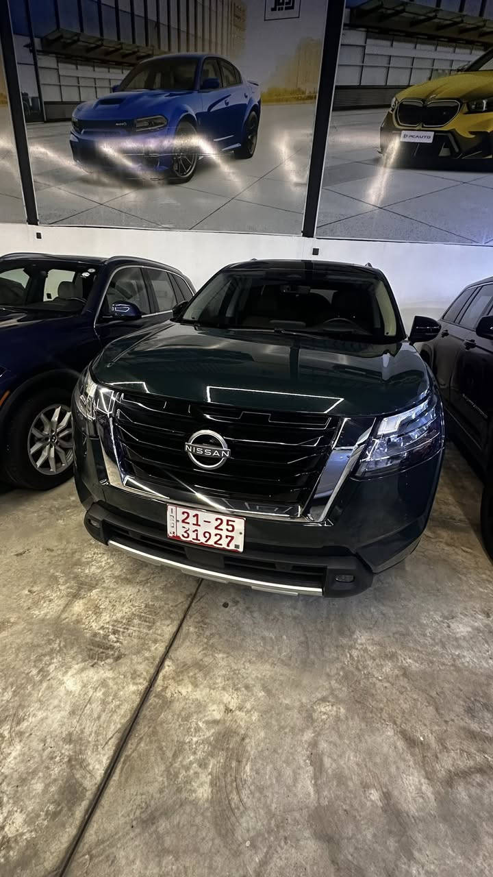 باثفايندر موديل 24 السيارة فول موصفات 1/1 مابيه اي نقص ماشية 34 الف مكان السيارة كركوك  رقم الشاصي موجود ب منشور سعره 280 وبيه مجال 
***********
