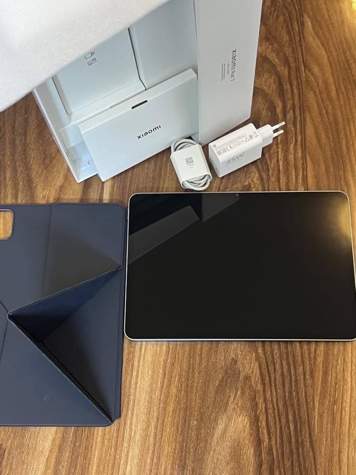 للبيع ايباد شاومي باد 7 جديد 

🔥 جهاز Xiaomi Pad 7 الجديد!
✨ شاشة 3.2K بحجم 11.2 إنش و144Hz
⚡ معالج قوي Snapdragon 7+ Gen 3
🔋 بطارية ضخمة 8850mAh مع شحن سريع
🔊 صوت محيطي Dolby Atmos
السعر 460 الف  
الناصريه المركز 
استفسار وات ساب او اتصال ***********
