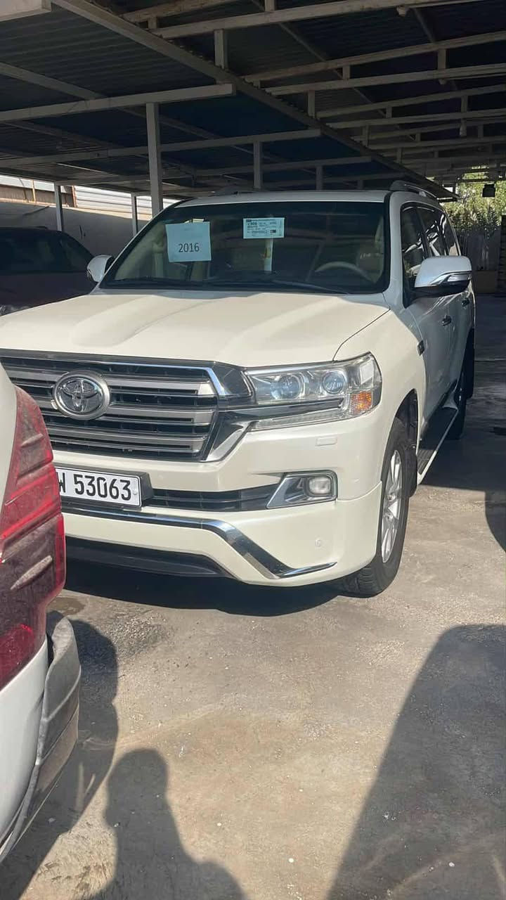 لانكروز كفاله عامه من كلشي 2016 سته ستندر فول موصفات رقم بغداد بسمي لسعر 470 وبيها  ***********
