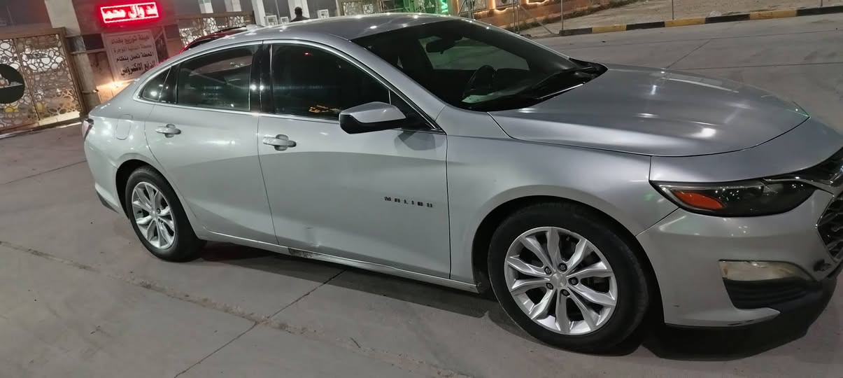 سلام عليكم ماليبو لبيع رقم انبار انكليزي موديل 2019LT لمواصفات
مكينه 1500تيربو مكفوله كير مكفول شاصي مكفول تبريد مكفول حادثه فقط امريكا قطعه وحده جاملغ اليمن مبدل بلاد السعر 90 وبيه مجال   الاستفسار الاتصال ع الرقم التالي***********
