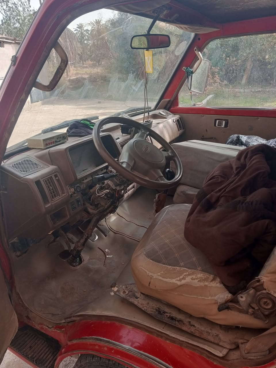 سلام عليكم مازدا موديل 1991 باسمي سانويه 29  بلاديه السياره محرك بلاد بنزين مكاني بابل سعر 35 ***********
