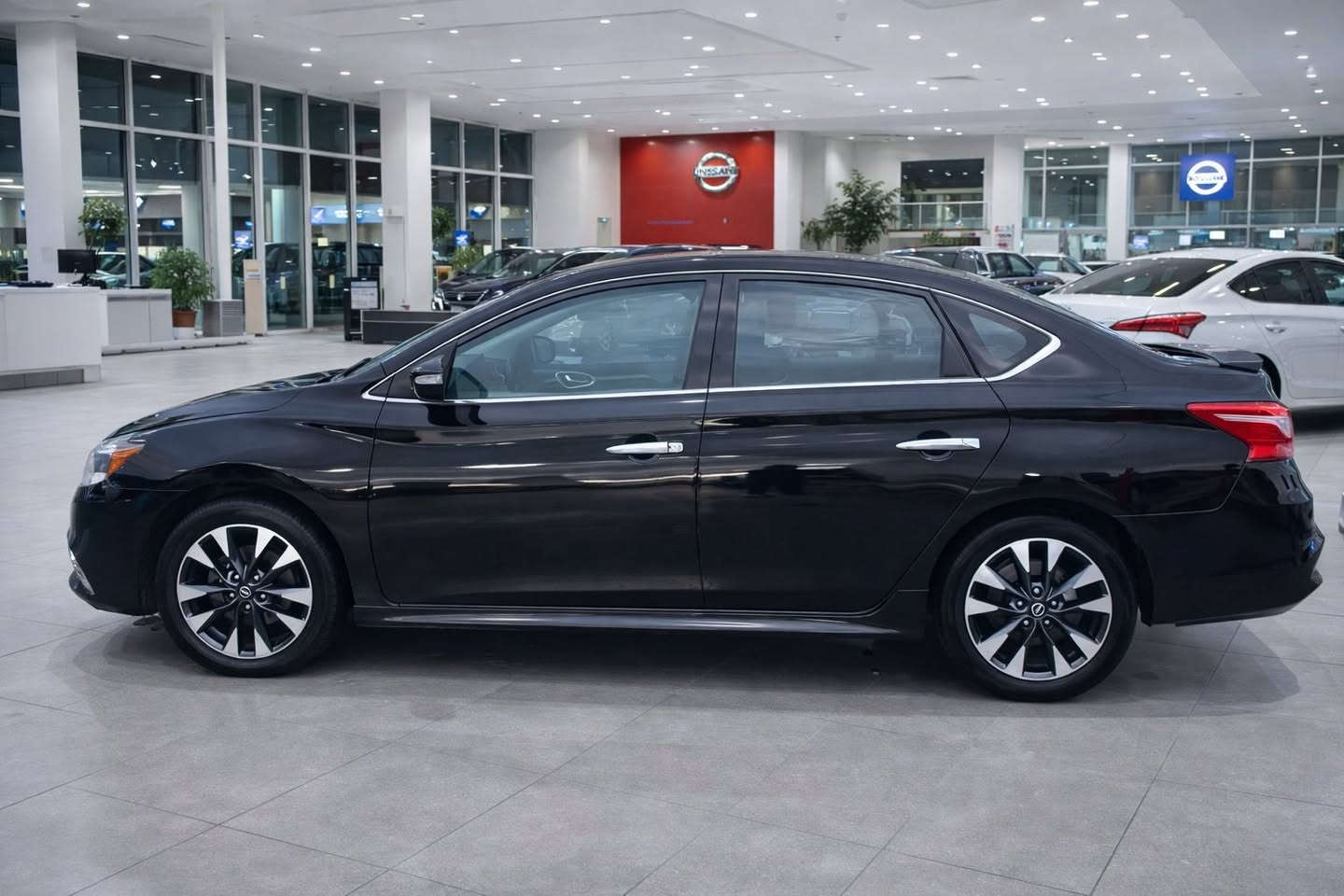 نيسان سينترا 2019 sr 
بصمة تشغيل🫆
بصمة ابواب
كشنات هيتر 
فول مواصفات عدا فتحة السقف
محررك 18 دوش المرغوب
كوبون بانزين
الضرر طرف البنيد ومبدل 
كير ومحرك بشرط
رقم نينوى تتحول ثاني يوم إذا تريد

123 وبيها مجال بسيط💵

للاستفسار عن السياره هذا الرقم 
***********
تريد تخابر تريد واتساب
