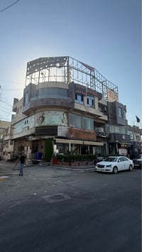 عمارة تجارية • ملك صرف • ٣٠٠م