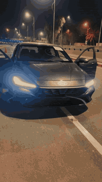 اسلام عليكم
هيونداي  النترا (2024) Elantra نضيفه كلش
عداد المسافه 9 الف 
المواصفات
بصمه تشغيل 
بصمه أبواب 
تشيغل عن بعد 
أشارة ترحيب 
إضاءة لد داخلي 
لايت زنون
كامره دوارة 
رادار أمامي و خلفي 
رادار جانبي 
نقطه عمياء
تحديد مسار الخطوط البيضاء 
مثبت سرعه
توقف ذاتي امامي وخلفي 
السياره رقم  (فحص مؤقت)
حادثها مو كلش قوي 
تبديل جاملخ وباب صدر نفس الون  واصليات سياره  ول باب الخلف الصدر فقط من فوك من يم اليده الحد الباب مال صدر فقط من فوك وبيها التكمه الي من يم. البنيد أشويه كصينها وسوينلها واحده عمل لن ملتها جانت مدمره ؟   ول بنيد أشويه بيه صبخ بس ألحفه مالته من يم الجاملخ صور حادثها ورقم الشاصي موجودات بل صور 

جديدة ما بيها نقص برغي
جاهزه مجهزه من كلشي 
وعليها ادامه كامله وعنايه
وحلى من الصور وبل عافيه عل ياخذها 

✅السعر1️⃣ خاص  وعيوني الكم🌹

مكاني :بغداد-حي العلام
للاستفسار الاتصال على:***********
