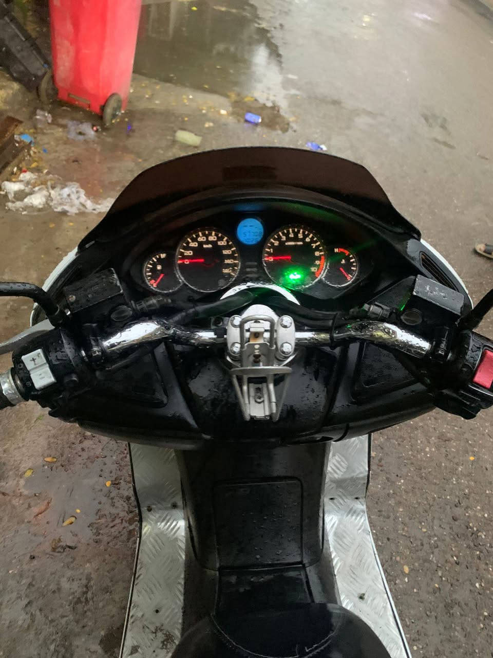 سعر 750 قفل لو مامتوزي مابيعه دراجه كامله


**إذا كنت صاحب هذا الإعلان وتريد حذفه لأي سبب، رجاءا أرسل رسالة إلى الدعم الفني**