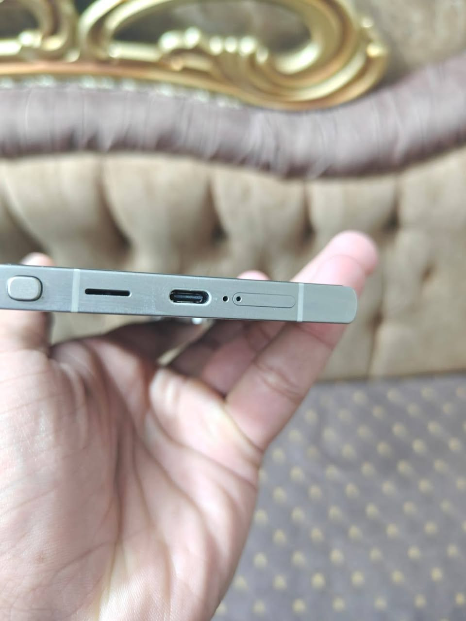 السلام عليكم اس ٢٤ الترا نضيف ذاكره ٢٥٦ رايد ٩٥٠ مكاني بغداد العبيدي ***********
