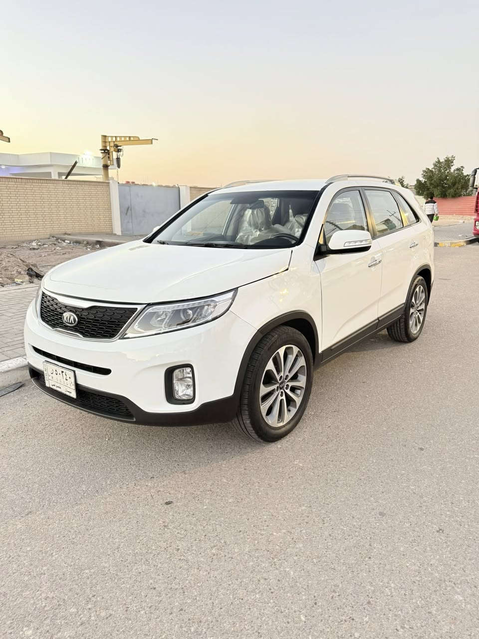 السلام عليكم سورنتو خليجية موديل 2015 رقم ميسان تحويل مباشر فول موصفات ماعدا الفتحه 3 قطع تبريد 7 راكب مكينة 6 سلندر السيارة بيها بجم خفيف السيارة كفاية من صبغ وبتبديل ماشية 70 الف حقيقي مكان السيارة بالبصرة السعر 160 وبيها مجال مامتواجد على الخاص الشراي يتصل ويدلل 
‭0771 673 1398‬
