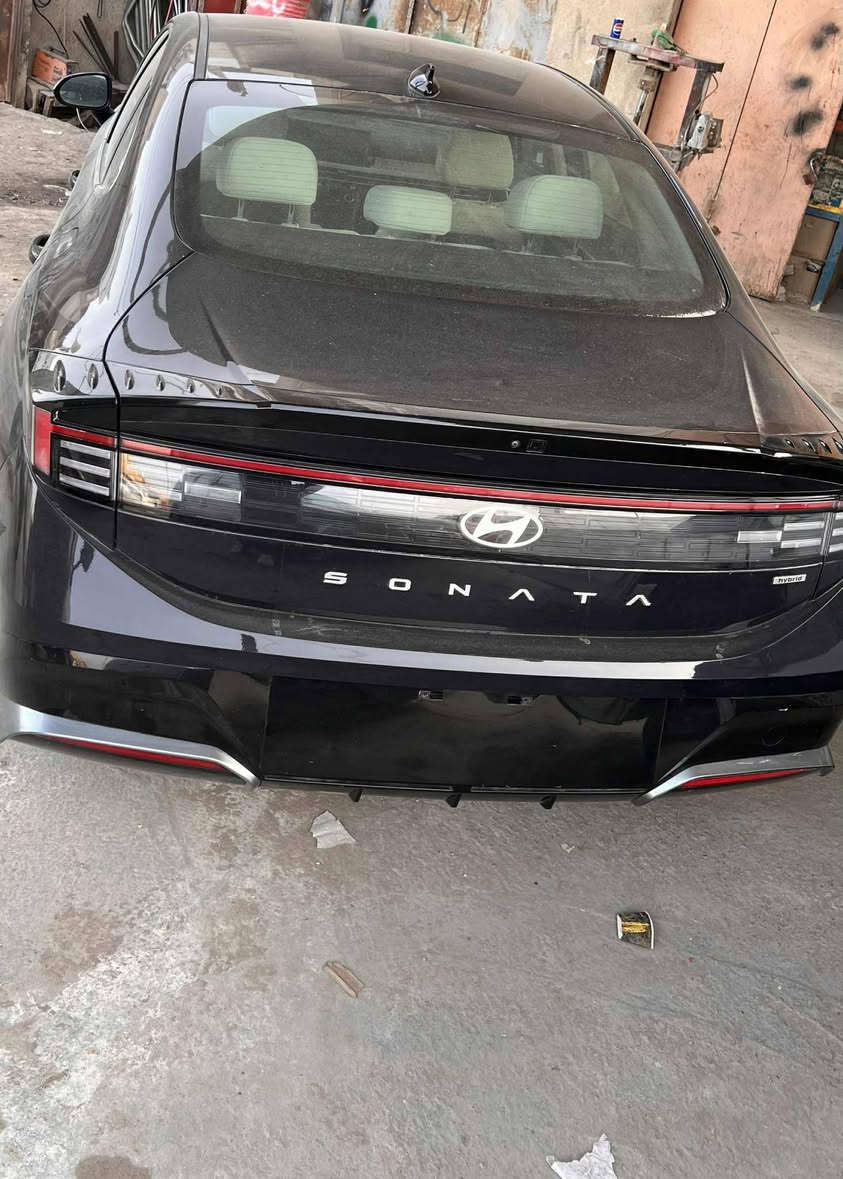 سوناتا الشكل جديد مكفوله من الصببغ سياره جاهزه تترقم اي محافضه بس شراي يتصل رقمه مجاني ع دوله المواصفات مفوله حتى كير تعليق
رقم ***********
