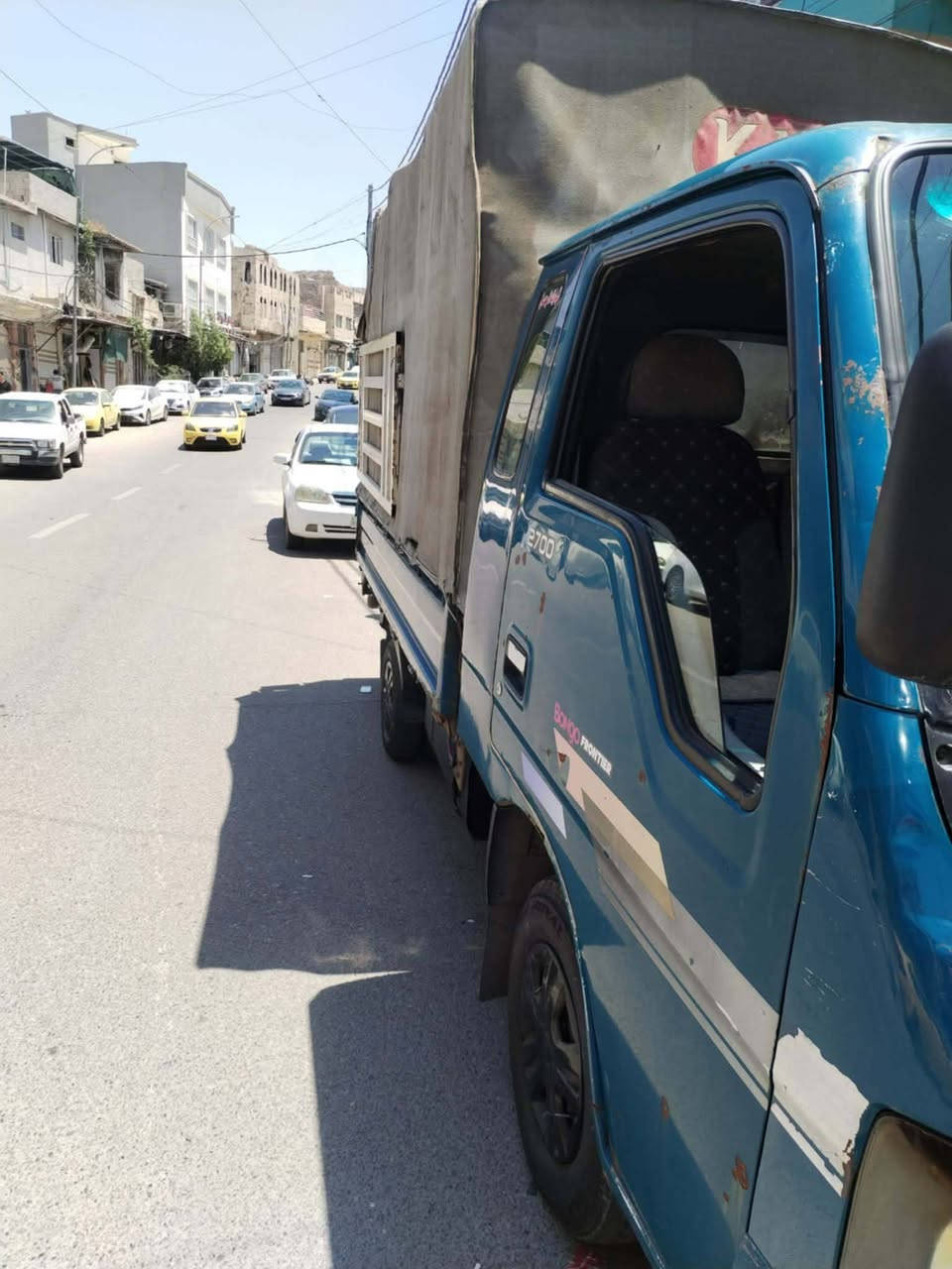 السلام عليكم ورحمه الله وبركاته
كيه حمل بزون  موديل 2000شرط مكفول محرك شاصي كيرشرط تحويل رقم بغداد للاستفسار  على هذا الرقم ***********
