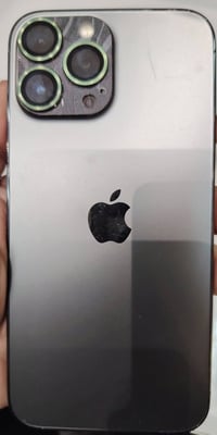 ايفون 13برو ماكس  ذاكره 256 نضيف حيل  بطاريه 84 مامفتوح وتر بروف 07855...