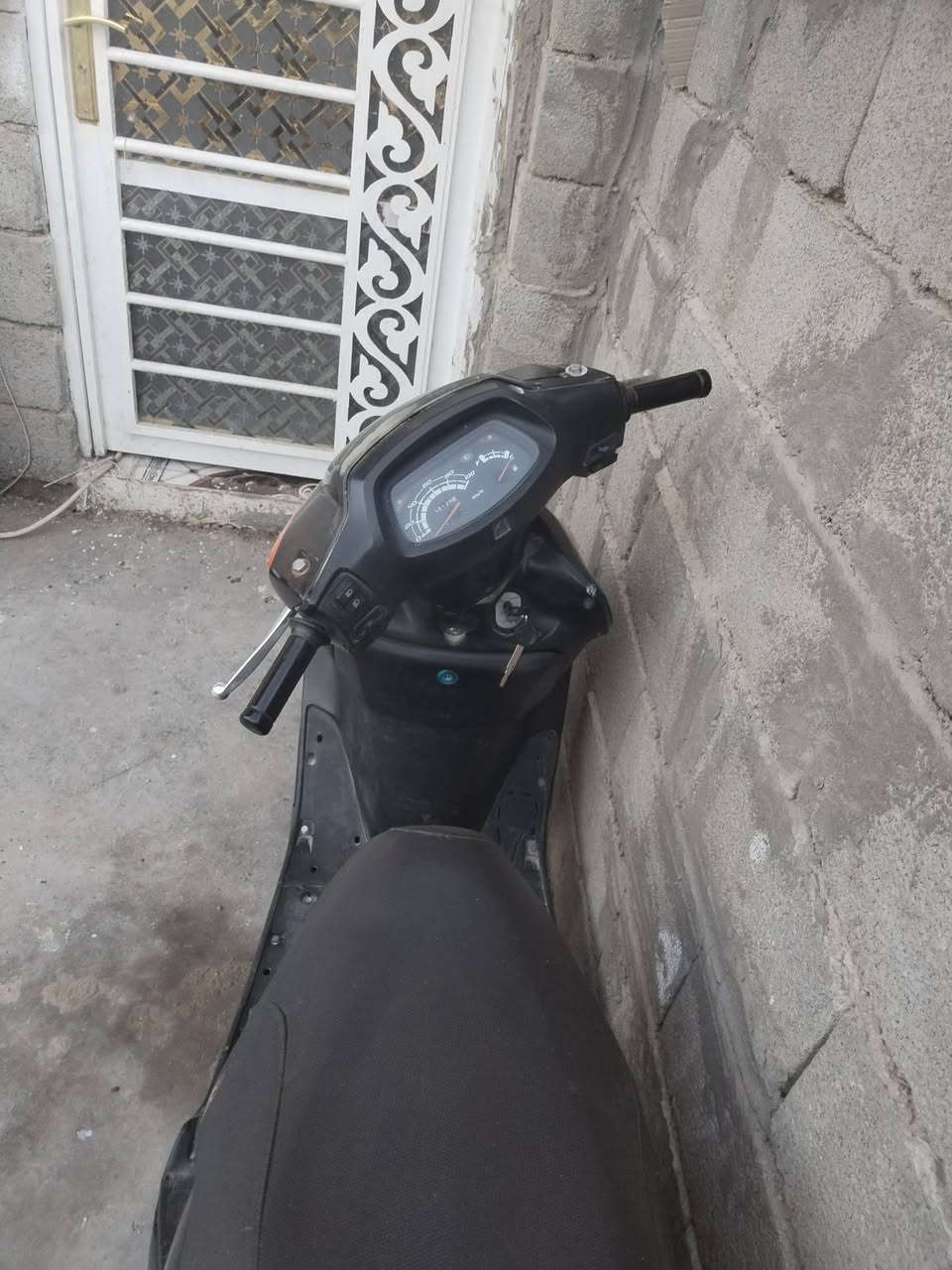 سبيسي ياباني مفتوحه مره واحده عوزها ملاحضات ٤٠٠   ***********
